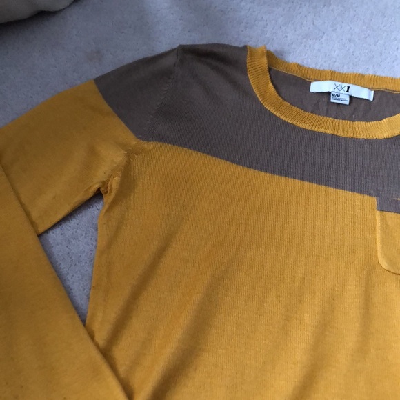 Forever 21 top! - Picture 2 of 5